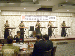 ���闬�吳��